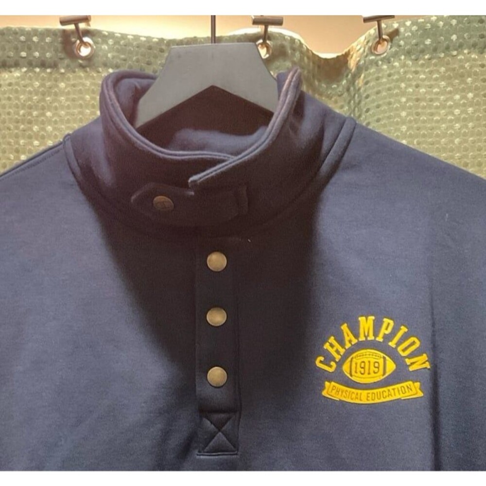 Men’s champion quarter button up - Picture 2 of 4